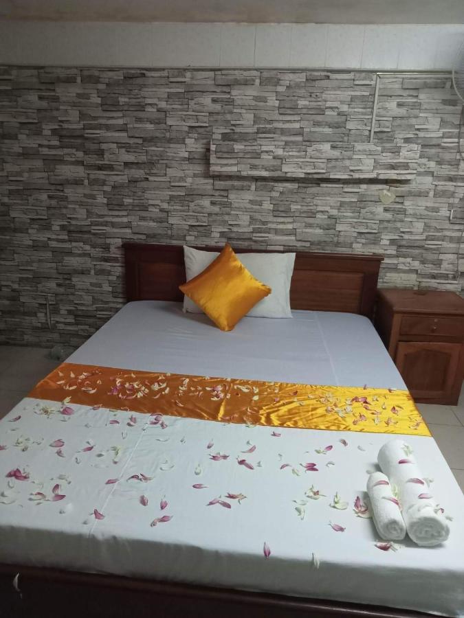 White River Guesthouse Phnom Penh Dış mekan fotoğraf